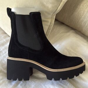 Brand new Dolce Vida Hawk H2O Booties size 6.5